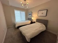 Executive Townhouse on a Ravine