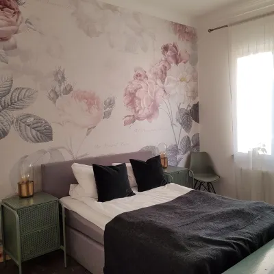 Ihr Neues Zuhause für Eine Gewisse Zeit : Gemütliche Wohnung im Idyllischen Dorf Hotels in Nuthe-Urstromtal