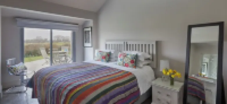 Well equipped lodge,  Next to Holkham Hall and villages close to the Beach Hotels in Wells-next-the-Sea