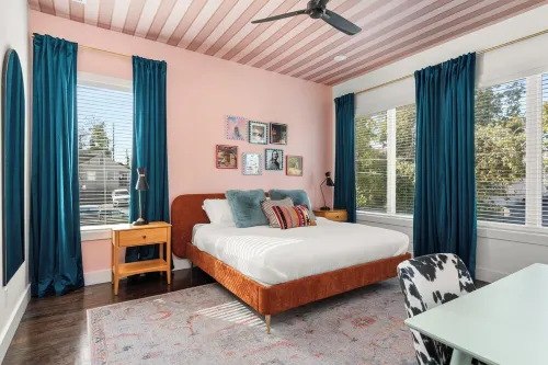 The Pink Jukebox: A Feminine & Funky Escape