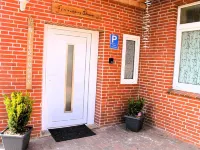 Ostersander vacation apartment - centrally located between Ihlow, Timmel, Aurich and bathing lakes Hotels in Ihlow