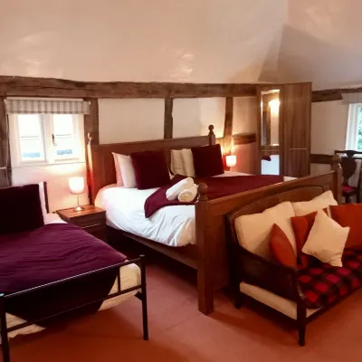 Kent - Malt House Beautiful Tudor Cottage