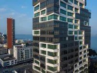 Luxury 2-Bedroom Suite in Guayaquil's Historic Financial District & Malecon 2000
