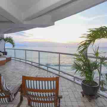 Beachfront Condo in Nuevo Vallarta Others