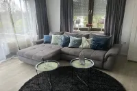 Spacious apartment in a central location directly on the river Niers and park