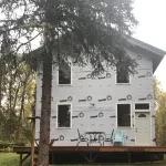 Private house on wooded acreage