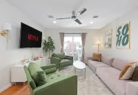 Cozy retreat with complimentary parking and arcade game room! Minutes to NYC