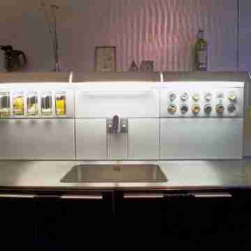 Spacious and dramatic 3-bedroom apartment in the heart of Le Marais Dining/Meeting Rooms