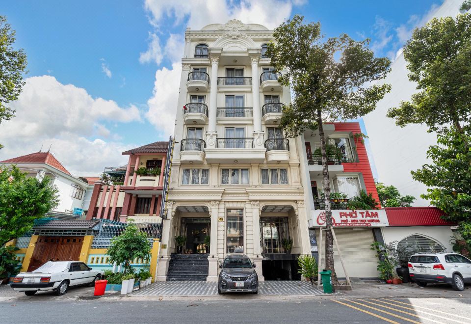 FELIZ Hotel - Executive Stay Images