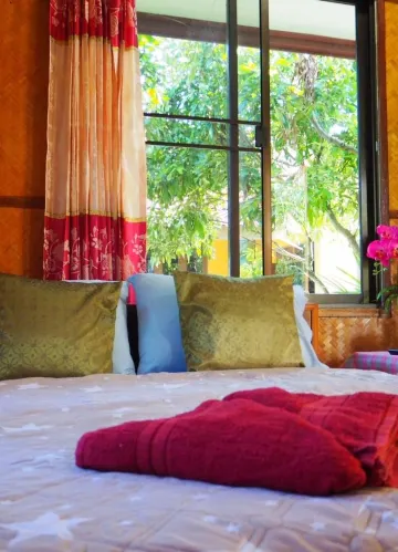 Bamboo Bungalow Garden View