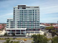 Suites Homestay by Evernent - Condos
