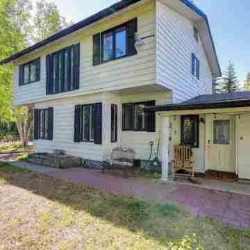 3 Mi to Pioneer Park and University Spacious Home! Hotel Exterior