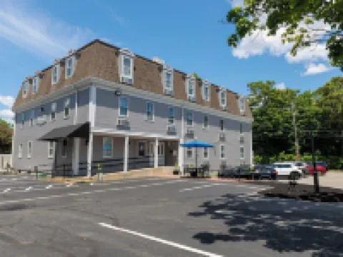 Westborough Inn Hotels in Westborough