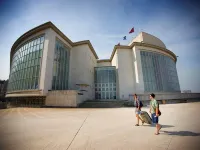 Apartment in Oostende near Beach & Dunes