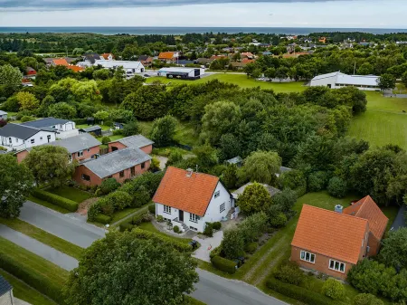 6 person holiday home in Bindslev-By Traum