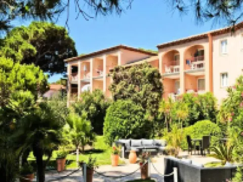 Residence La Pinede studio