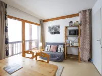 Apartment in Val Cenis with mountain views ブラマンのホテル