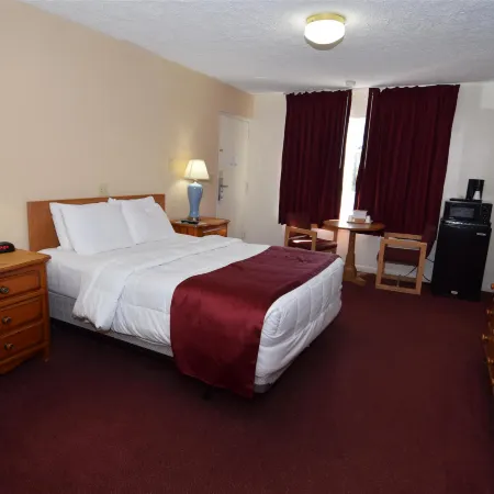 Knights Inn Oswego East Hotels in Oswego