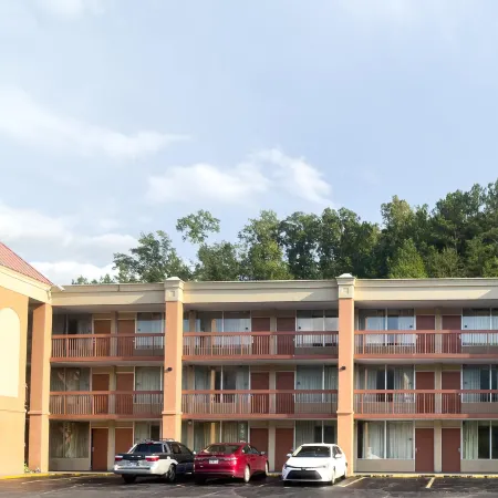 OYO Hotel Harriman Near I-40