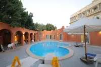 Settle Inn Fajr Boutique Hotel - Pools