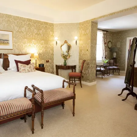 Knockinaam Lodge