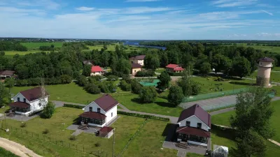 Staroladozhskaya Dacha Hotel Hotel in zona Fosagro "Solntse"