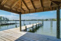 Paradise Waterfront Retreat – 5  | Elevator | Dock + Decks, Boat Access