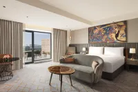 كراون بلازا لاكنو ا بي آيتش جي