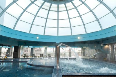 屋内プール シェラトン桃園ホテルの写真