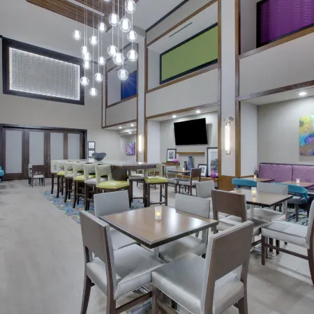 Hampton Inn & Suites Tyler-South