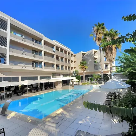 Saint Constantine Hotel Отели в г. Кос