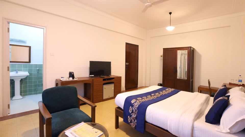 Sea Green Hotel