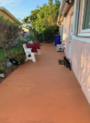 Cheerful and cozy 1 bedroom efficiency. Private