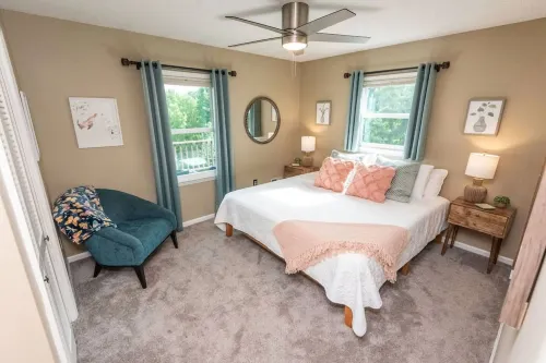 Blue Ridge Gateway Cabin With Mountain Views Hotels in Wilkes County