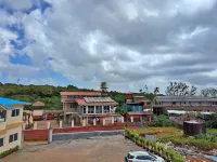 Savyasaachii Hotel, Mahabaleshwar - Pure Veg - 2-Star