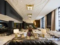 The Allegro Royal Sonesta Hotel Chicago Loop Hotels near Steppenwolf Theatre