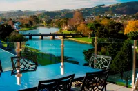 Emerald Hotel Các khách sạn ở Gisborne