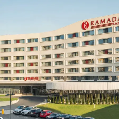 Ramada Plaza by Wyndham Craiova