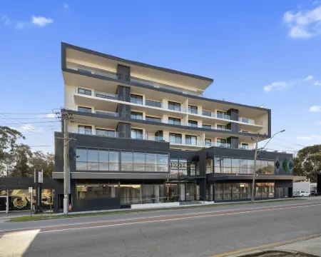 Stylish 1-bed Apartment With Rooftop Access Hotels in Burswood