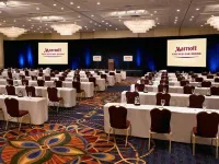 Chicago Marriott Oak Brook Hotels in Oak Brook