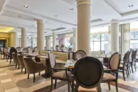 Bourbon Curitiba Convention Hotel - breakfast