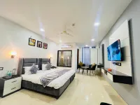 Aroma Hotel Sultanpur Hotels near Tomb of Azim Khan