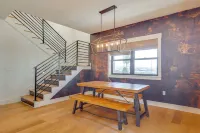 Nat'l Forest Access & Mtn Views: Family Eagar Home - Country Houses