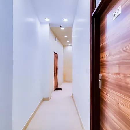 Roomshala Hotel Sukoon Отели рядом с достопримечательностью «Храм Акшардхам»