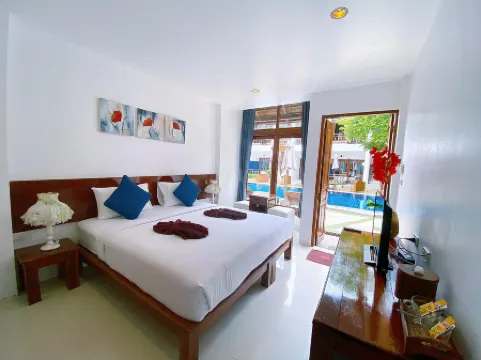 賽麗小屋度假村