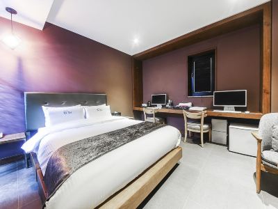 Gwangju Songjeong Hotel the Sol