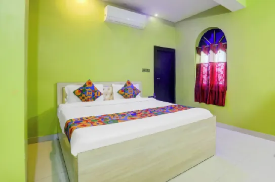 FabHotel Avante Palace