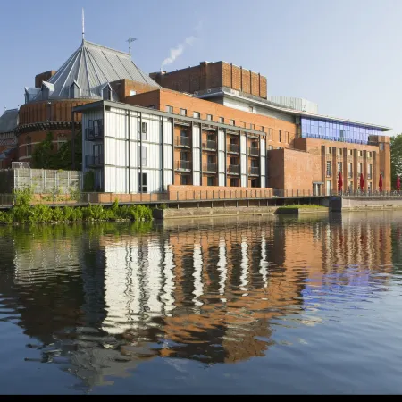Holiday Inn Express WARWICK - STRATFORD-UPON-AVON by IHG