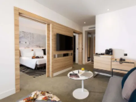 Novotel Tunis Lac Hôtels à : 