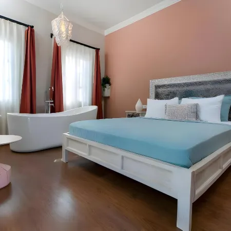 Noa's Boutique Hotel